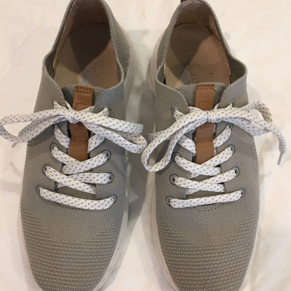 Dr. Scholl’s Grey Herzog Sneakers